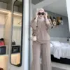 Setelan Naratari warna Taupe